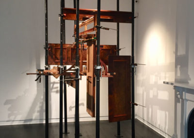 Lynette Bester, Cathedral, Steel scaffolding, wooden components of stand up piano, F-clamps, 2017, 300 x 200 x 200cm, Courtesy of Everard Read – Cape Town